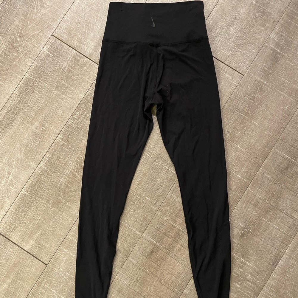 Nike Yoga Dri-FIT Luxe Women's High-Waisted 7/8 Infinalon Leggings